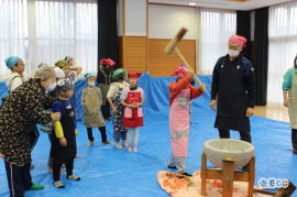 餅つき