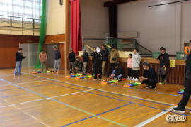 �J���[�����O���[������