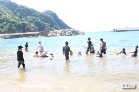 坂浦海岸海水浴