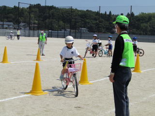 自転車教室　ジグザグ