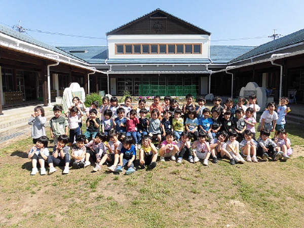 元気いっぱいの大津幼稚園の子どもたち