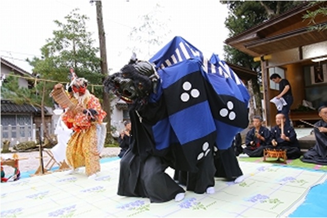 埼田神社青獅子舞