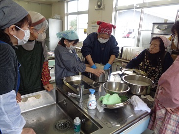 こんにゃく作りの様子