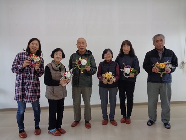 リース完成の記念写真