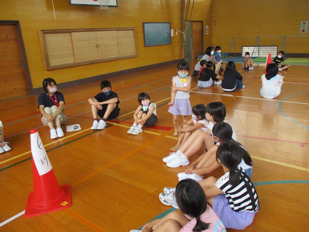 なかよし班顔合わせ写真