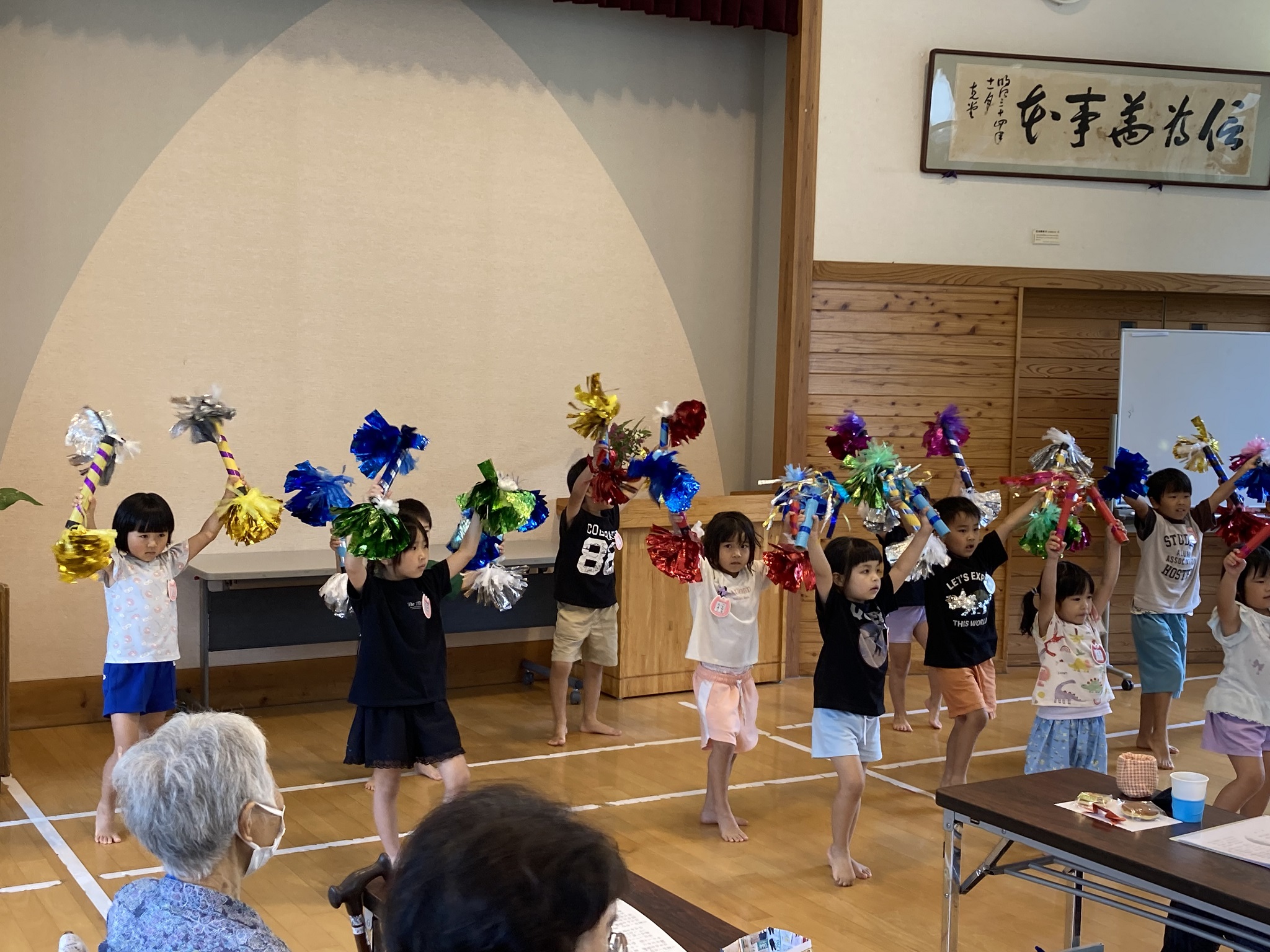 まめな集会　ダンスの写真