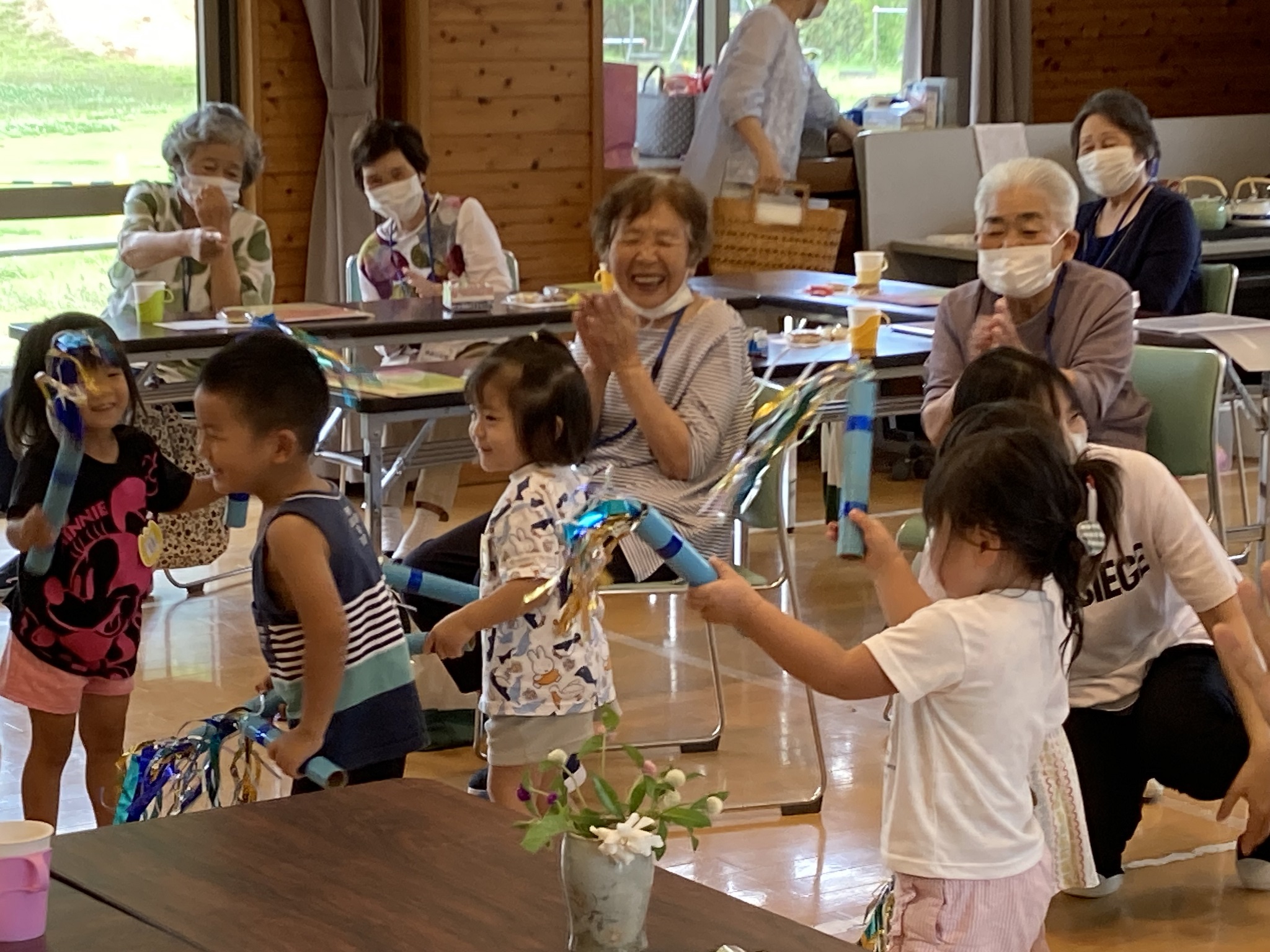 まめな集会　みんな笑顔の写真