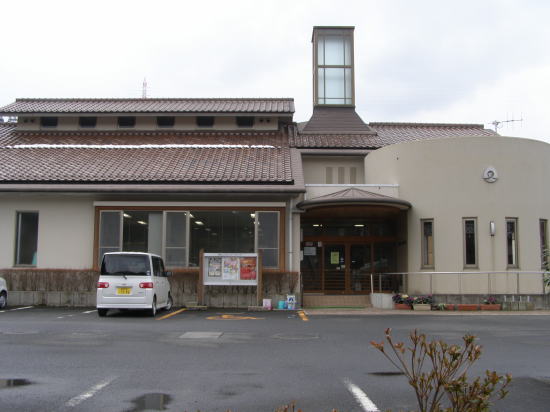 コミュニティセンターの全景